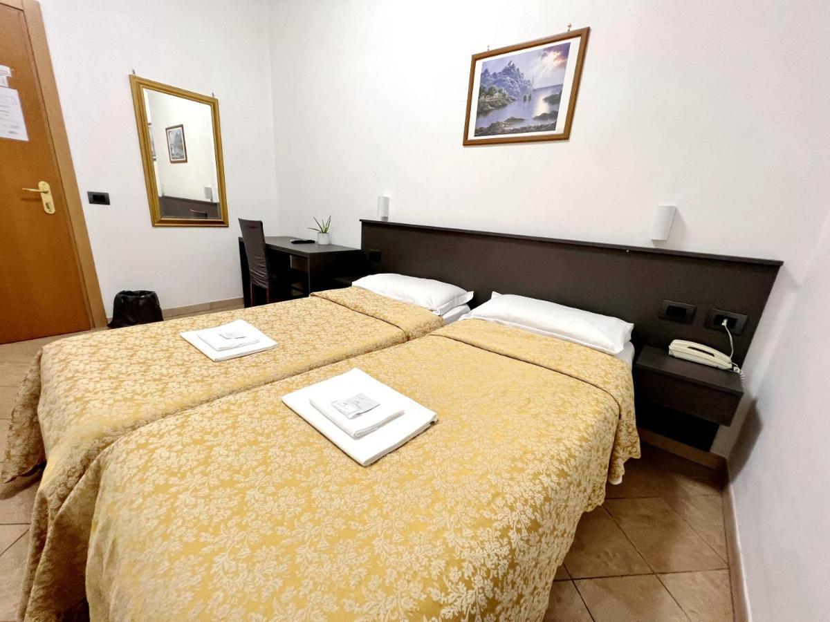 Hotel Domus Termini Rome Extérieur photo