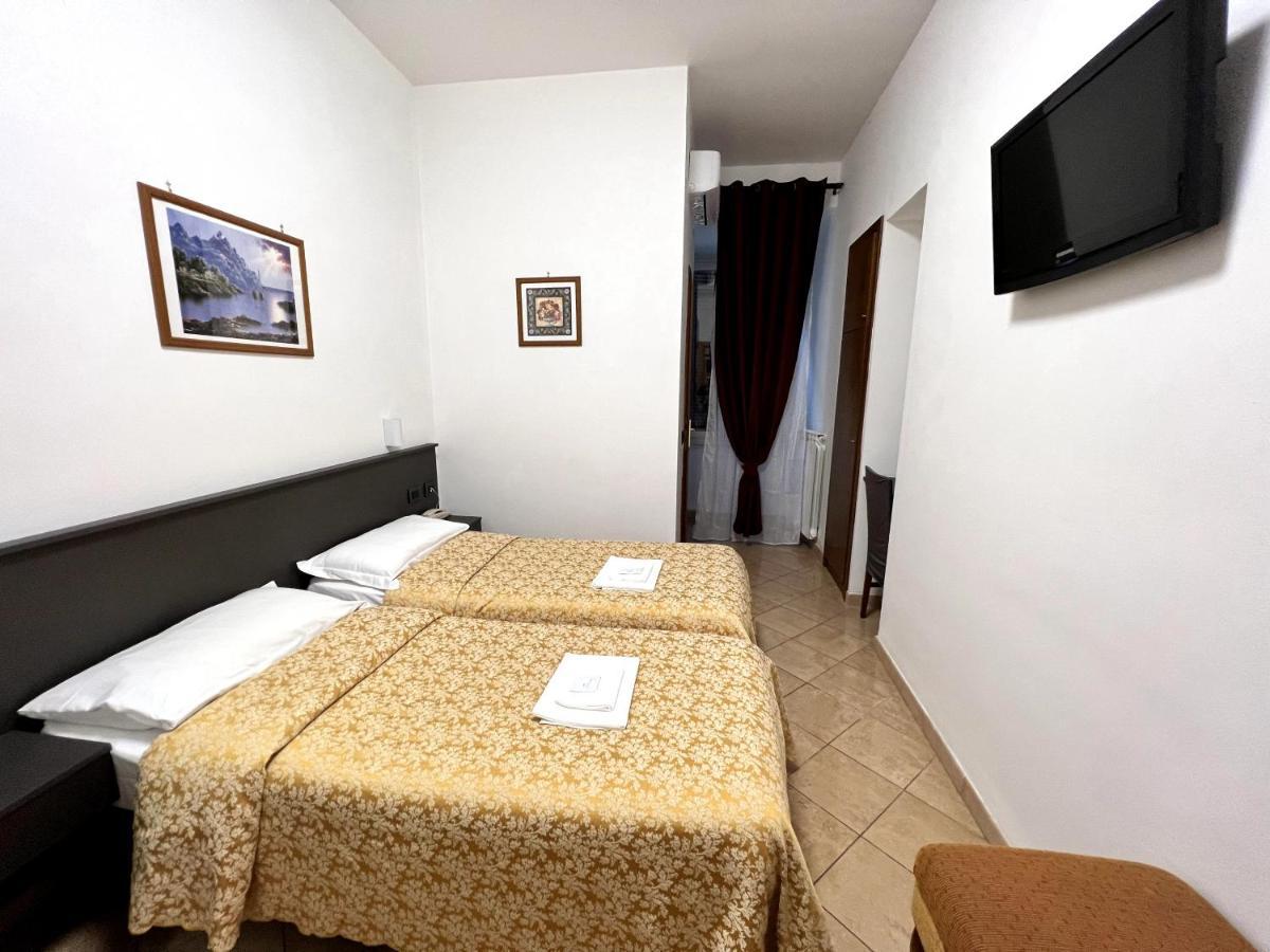 Hotel Domus Termini Rome Extérieur photo